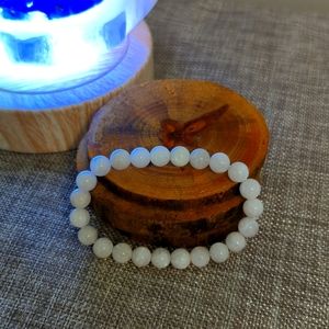 Moonstone 8mm Beaded Stretchy Bracelet - New